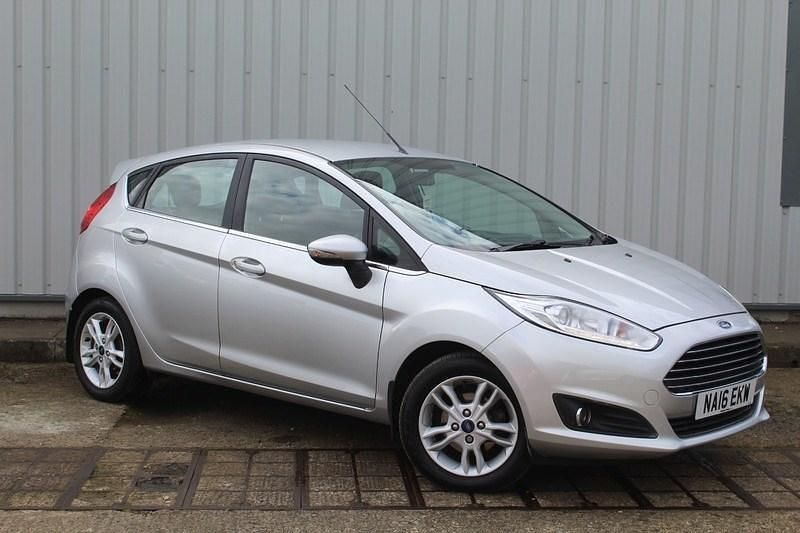Used Ford Fiesta Zetec 2016 Silver Hatchback