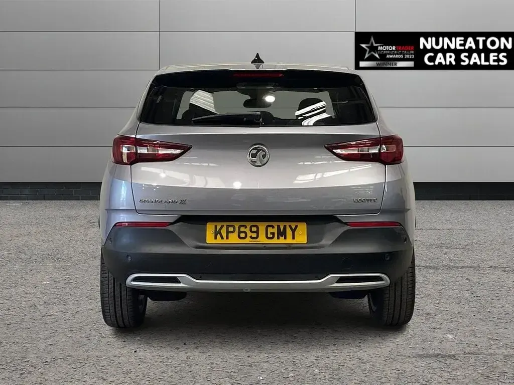 Used Vauxhall Grandland X Elite 130 HP (95 kW) 2019 Grey SUV