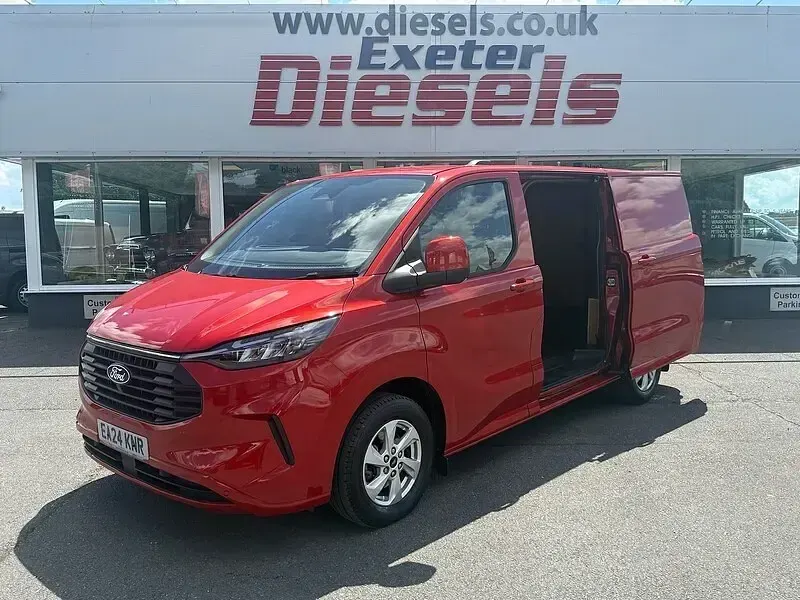 Used Ford Transit Custom Limited 134 HP (98 kW) 2024 Artisan red (metallic colour)