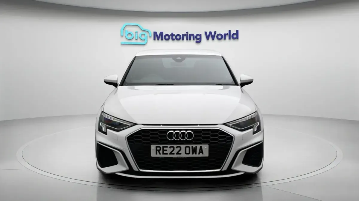 Usado Audi A3 S-Line 148 HP (108 kW) 2022 Branco Sedan