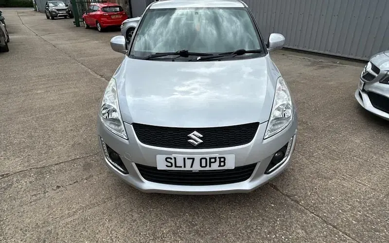 Used Suzuki Swift SZ-L 94 HP (69 kW) 2017 Silver Hatchback