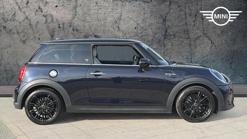 Used Mini Cooper S Exclusive 176 HP (129 kW) 2022 Black Hatchback