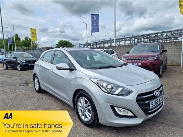 Silver Used 2015 Hyundai i30 SE Hatchback | £4,995 (Fair price) - Image 1/1