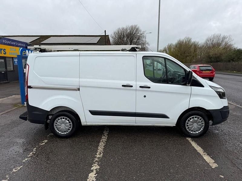 Used Ford Transit Custom 2017 White