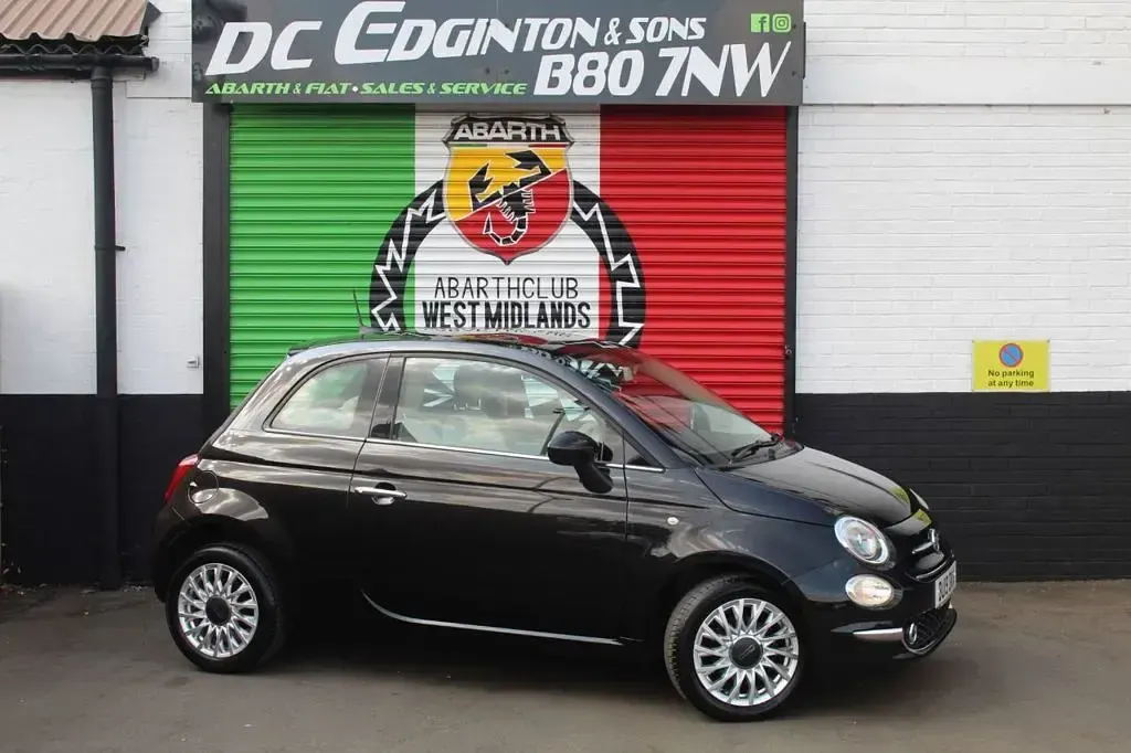 Used Fiat 500 Lounge 69 HP (50 kW) 2019 Black Hatchback
