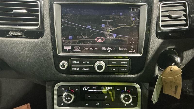 Used VW Touareg R-line 2016 White SUV