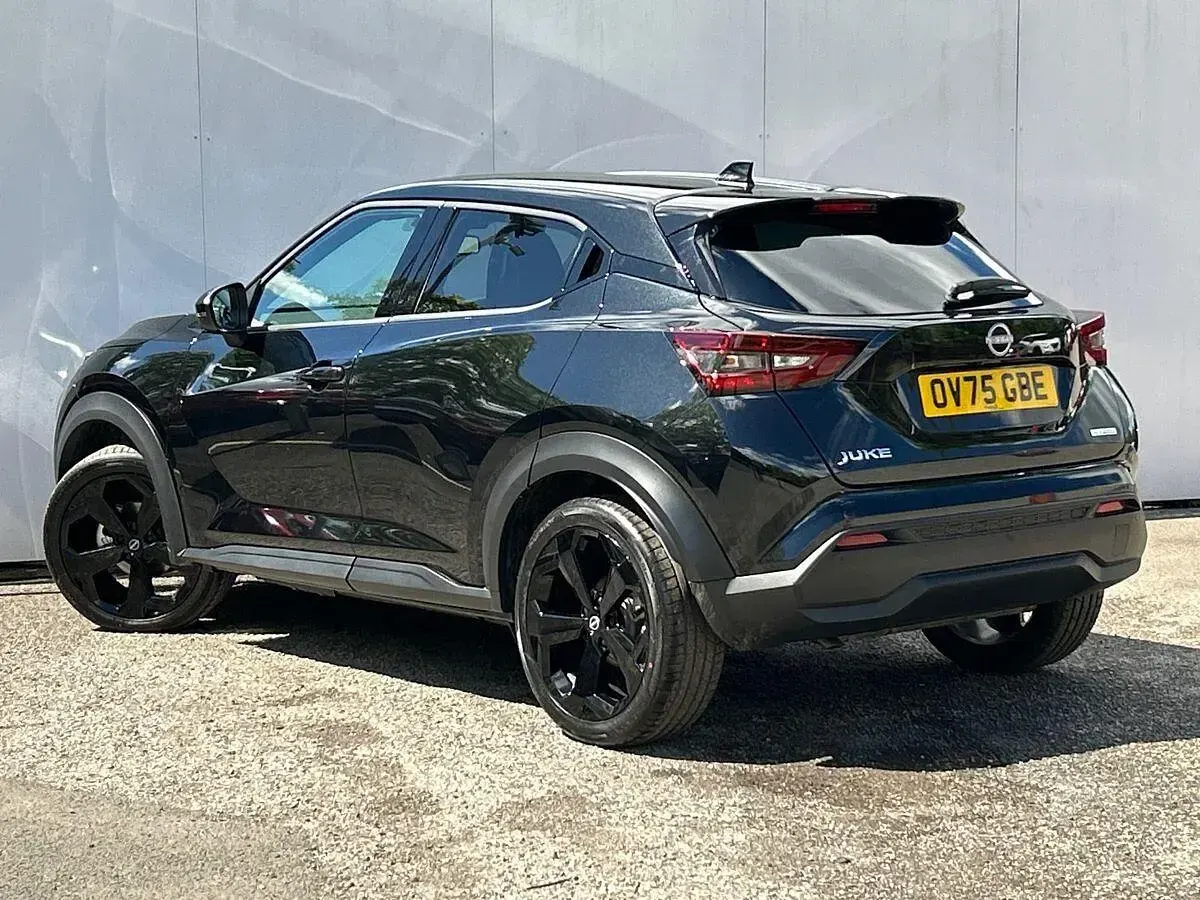 Used Nissan Juke Tekna 143 HP (105 kW) 2025 Black SUV