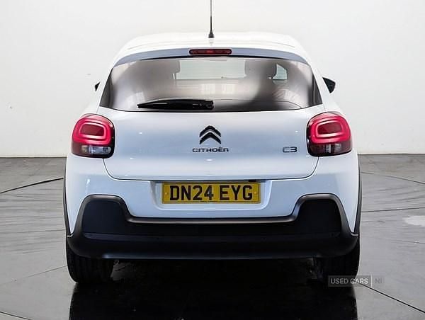 Used Citroën C3 PureTech 110 HP (80 kW) 2024 White Hatchback