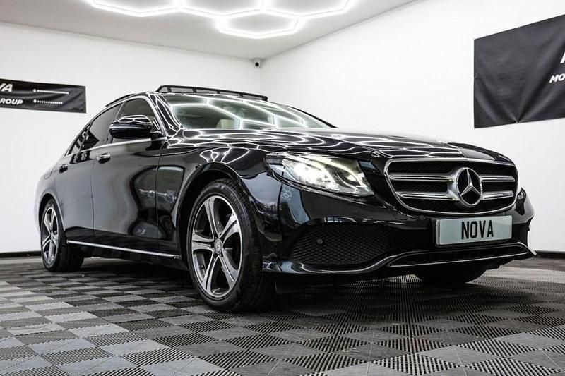 Used Mercedes E220 Premium 194 HP (142 kW) 2016 Black Sedan