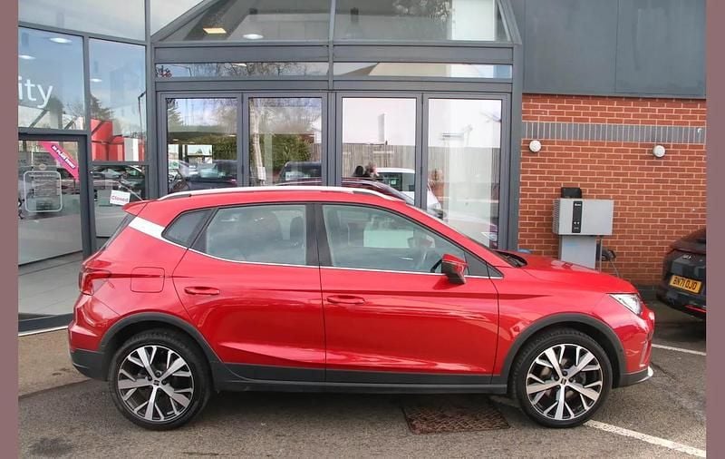 Used Seat Arona Xperience Lux 113 HP (83 kW) 2024 Red SUV
