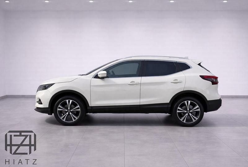 Used Nissan Qashqai N-Connecta 2018 White SUV