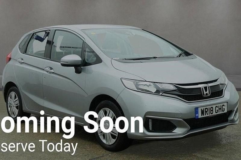 Used Honda Jazz S 102 HP (75 kW) 2018 Silver Hatchback