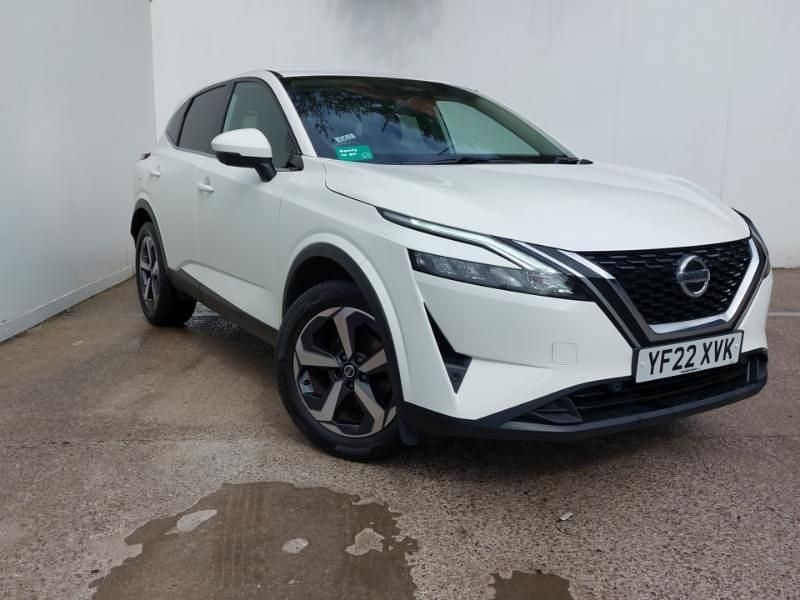 White Used 2022 Nissan Qashqai N-Connecta SUV | £18,498 (A bit pricey) - Image 1/4