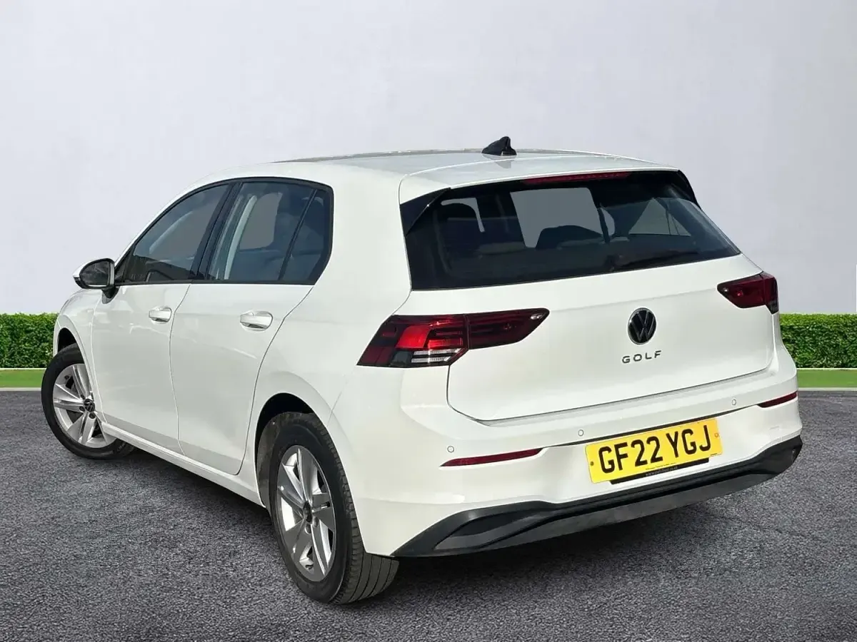 Used VW Golf VIII Life 2022 White Hatchback