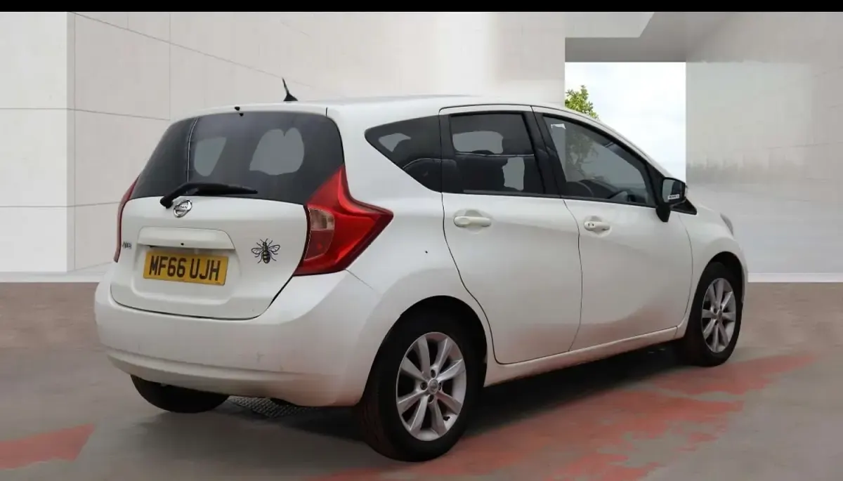 Used Nissan Note S 98 HP (72 kW) 2016 White Hatchback