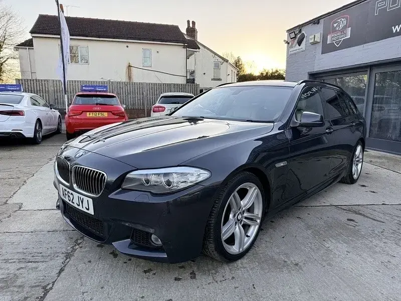Begagnad BMW 520 M Sport 2012 Grå Kombi
