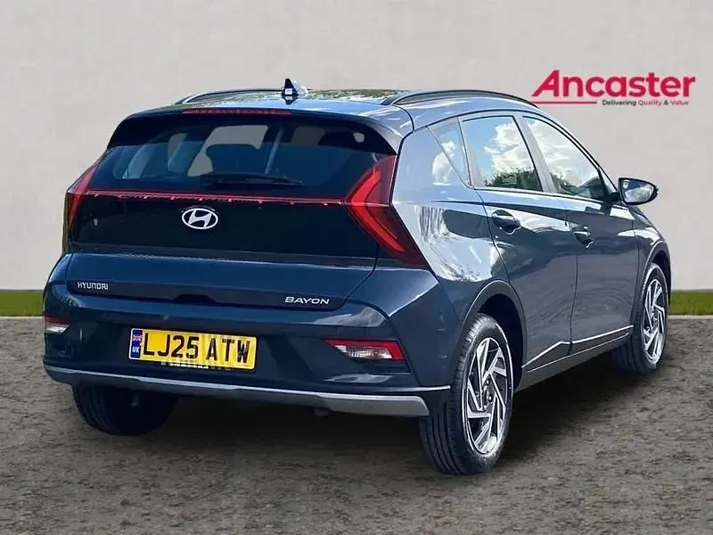Używany Hyundai Bayon Advanced 99 KM (72 kW) 2025 Szary SUV