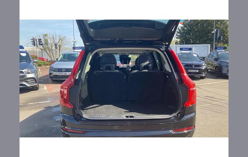Used Volvo XC90 R-Design 235 HP (172 kW) 2019 Black SUV
