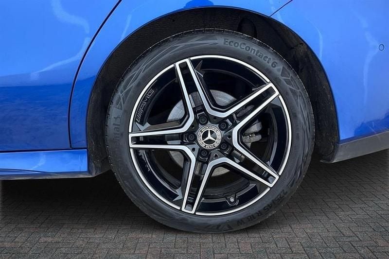 Used Mercedes CLA220 Executive 190 HP (139 kW) 2025 Spectral blue Sedan