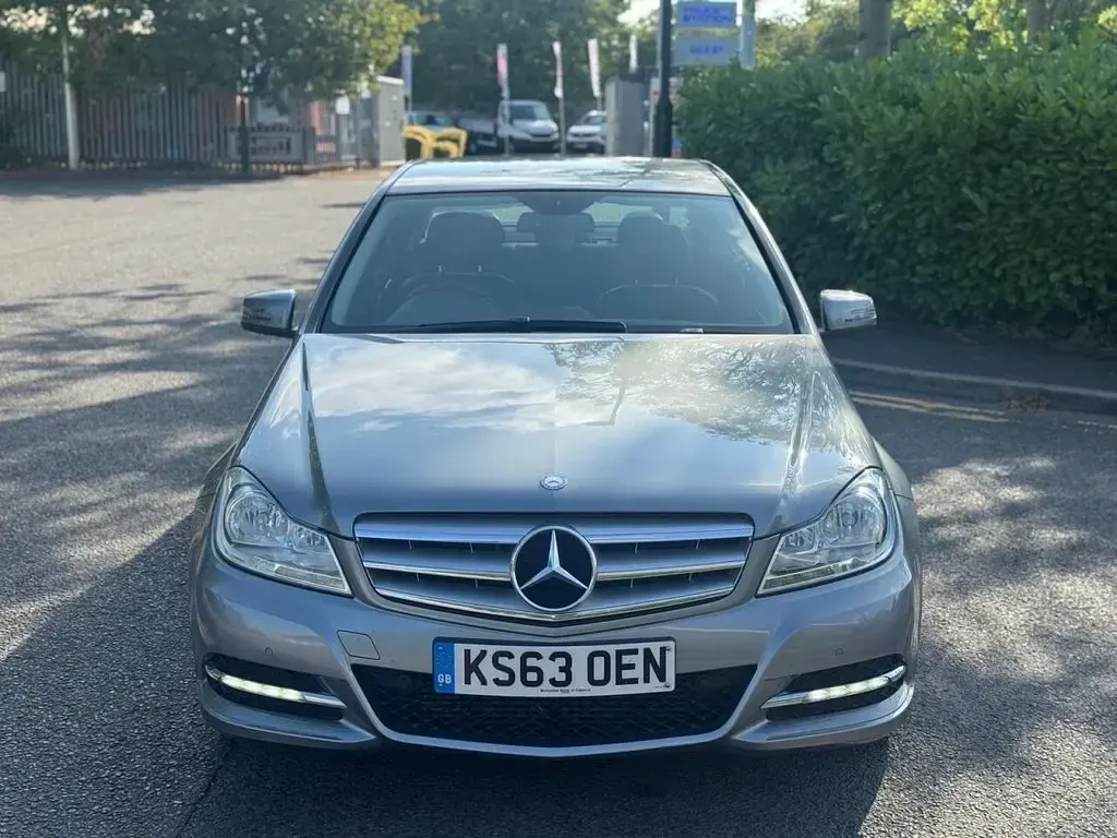 Used Mercedes C180 Executive 2014 Silver Sedan