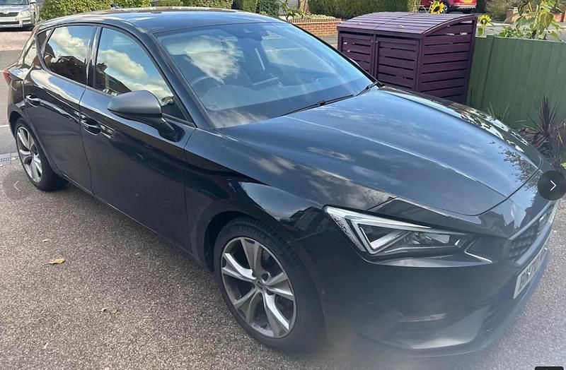 Black Used 2020 Seat Leon ST FR Estate | £14,299 (Fair price) - Image 1/1