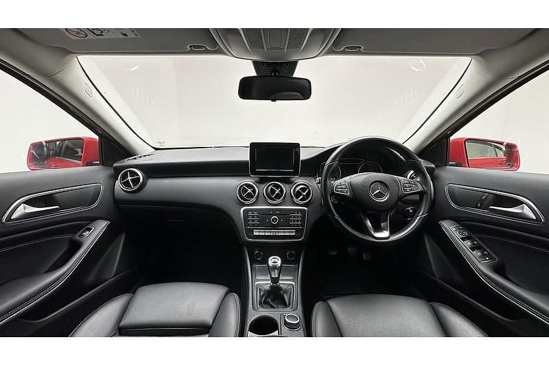 Used Mercedes A160 Executive 2017 Red Hatchback
