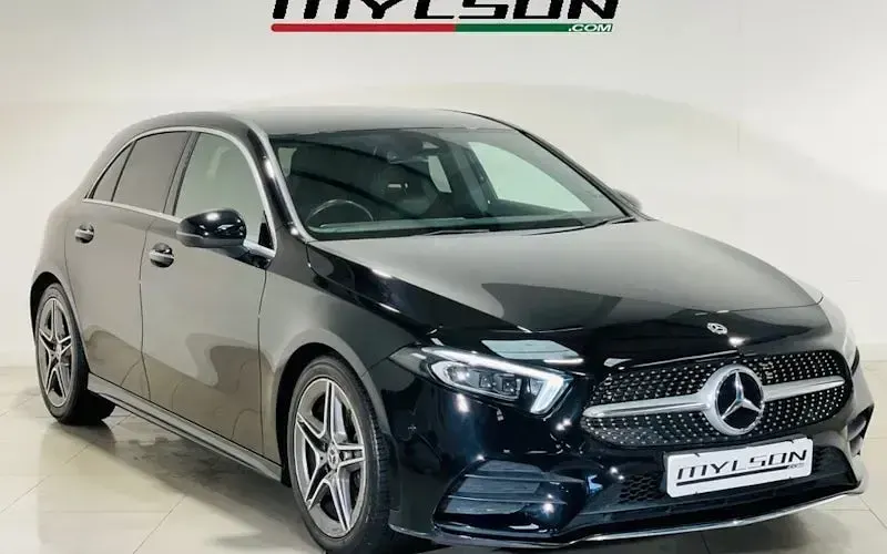 Used Mercedes A180 AMG Line Premium 136 HP (100 kW) 2022 Hatchback