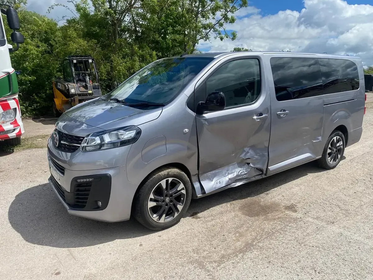 Used Vauxhall Vivaro Ultimate 100 kW (136 HP) 2023 Grey MPV