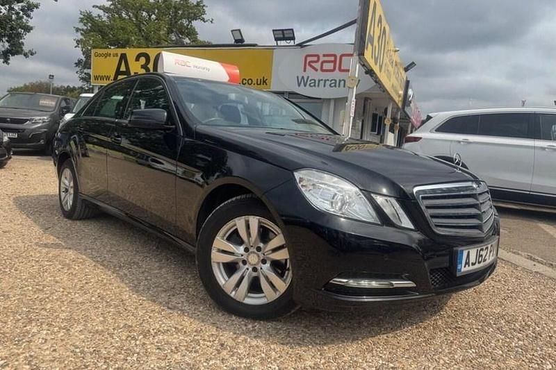 Black Used 2013 Mercedes E200 SE Sedan | £6,499 (Fair price) - Image 1/1
