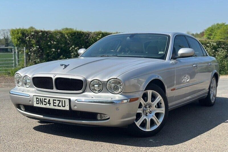Used 2004 Jaguar XJ SE Sedan | £4,995 (Super price) - Image 1/1