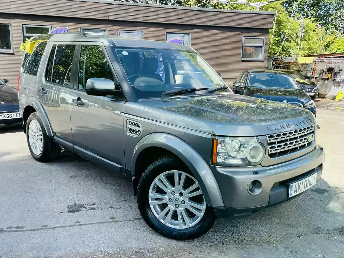 Used Land Rover Discovery HSE 241 HP (177 kW) 2010 Grey SUV