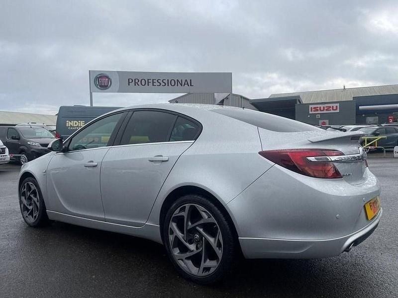 Used Vauxhall Insignia SRi 134 HP (98 kW) 2015 Silver Hatchback