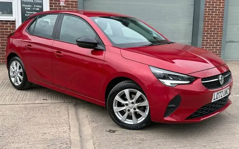 Used Vauxhall Corsa Design Edition 75 HP (55 kW) 2022 Hatchback