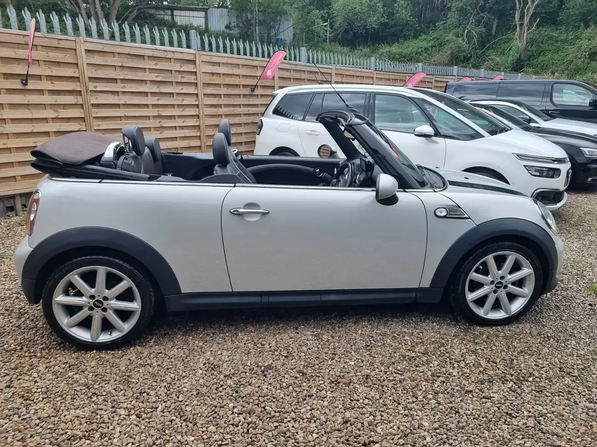 Used Mini Cooper Cabriolet 122 HP (89 kW) 2015 Silver Cabriolet