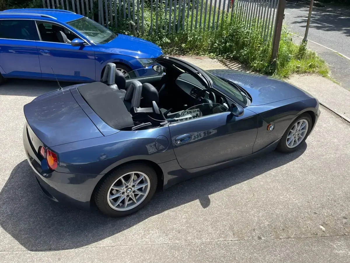 Usado BMW Z4 2005 Azul Descapotable