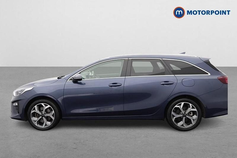 Used Kia Ceed 2019 Blue Hatchback