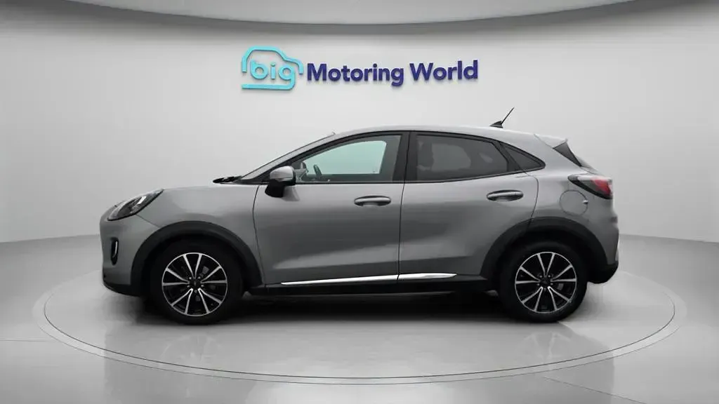 Used Ford Puma Titanium 125 HP (91 kW) 2020 Silver SUV