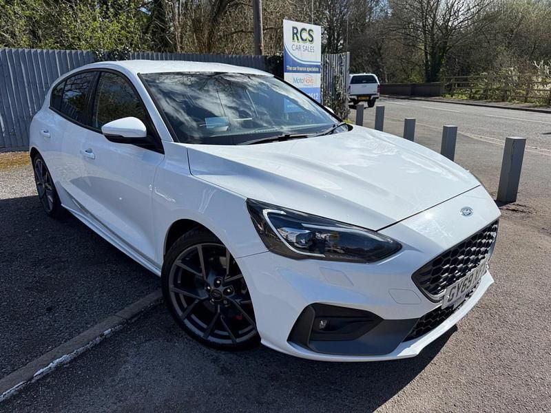 Used Ford Focus ST 280 HP (205 kW) 2020 White Hatchback