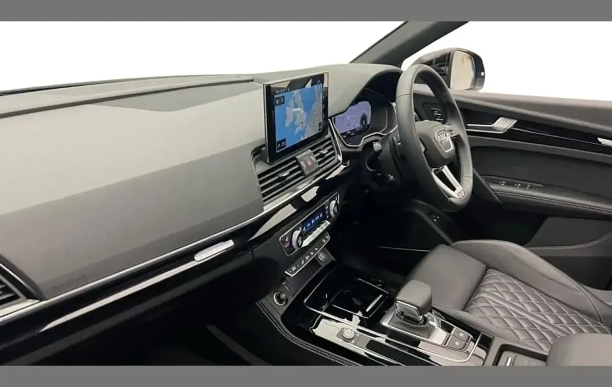 Used Audi Q5 Advanced 362 HP (266 kW) 2021 Blue SUV