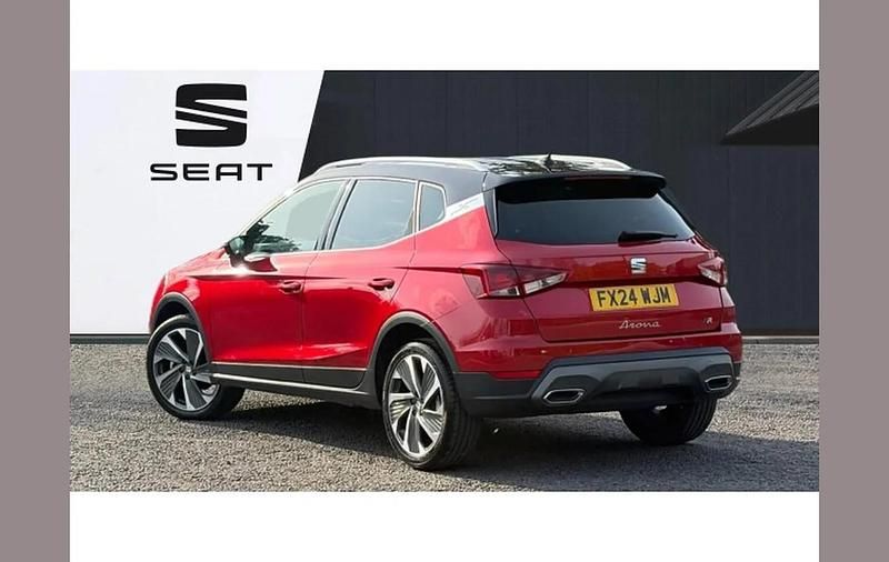 Used Seat Arona FR Sport 115 HP (84 kW) 2024 Red SUV