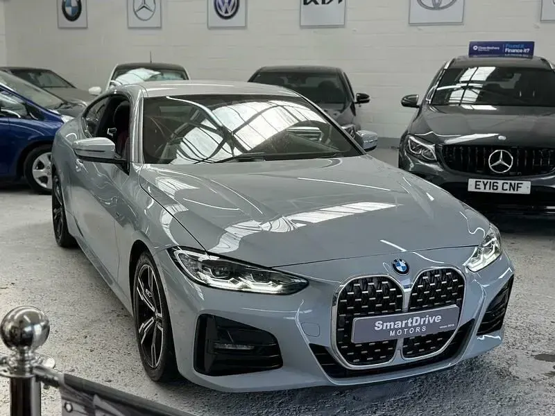 Usado BMW 420 M Sport 2022 Cinzento Coupé