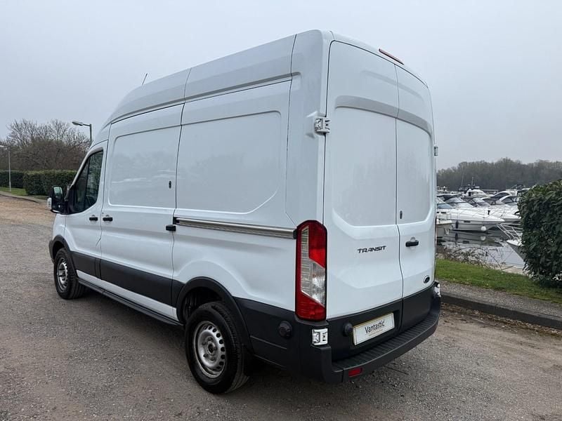 Used Ford Transit 130 HP (95 kW) 2018 White Van
