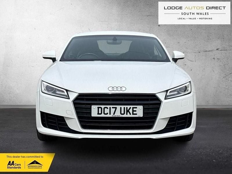 Begagnad Audi TT Sport 180 HK (132 kW) 2017 Vit Sportkupé