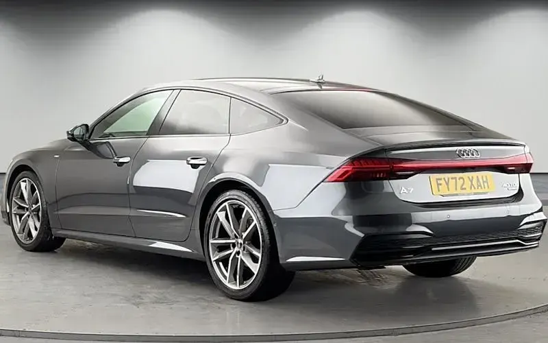 Used Audi A7 Sportback Black Edition 204 HP (150 kW) 2022 Daytona gray pearl effect/daytona gray pearl effec Hatchback
