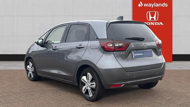Used Honda Jazz Hybrid 109 HP (80 kW) 2021 Grey Hatchback