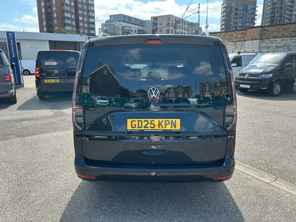 Used VW Caddy Maxi Life 2025 Black MPV
