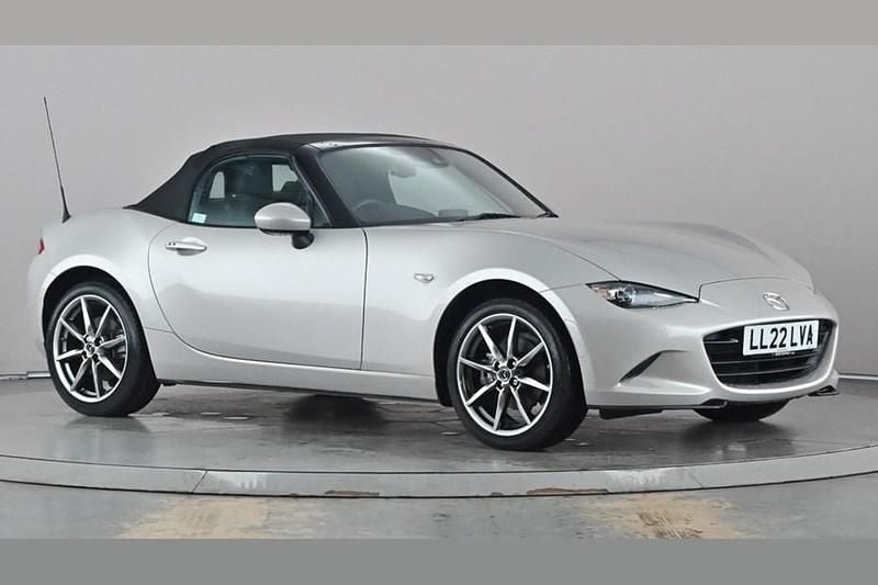Used Mazda MX5 Inclusive 184 HP (135 kW) 2022 Silver Cabriolet