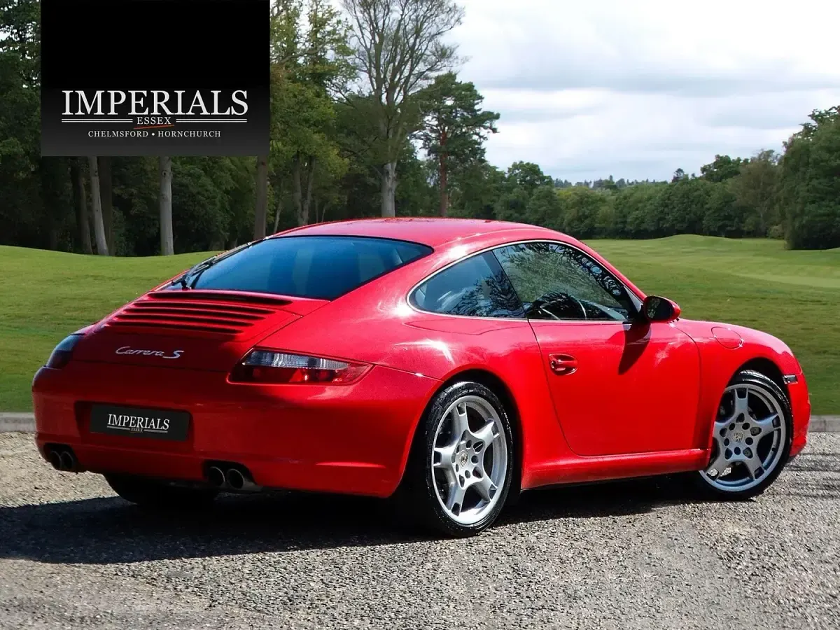 Used Porsche 911 Carrera S 350 HP (257 kW) 2005 Red Coupe
