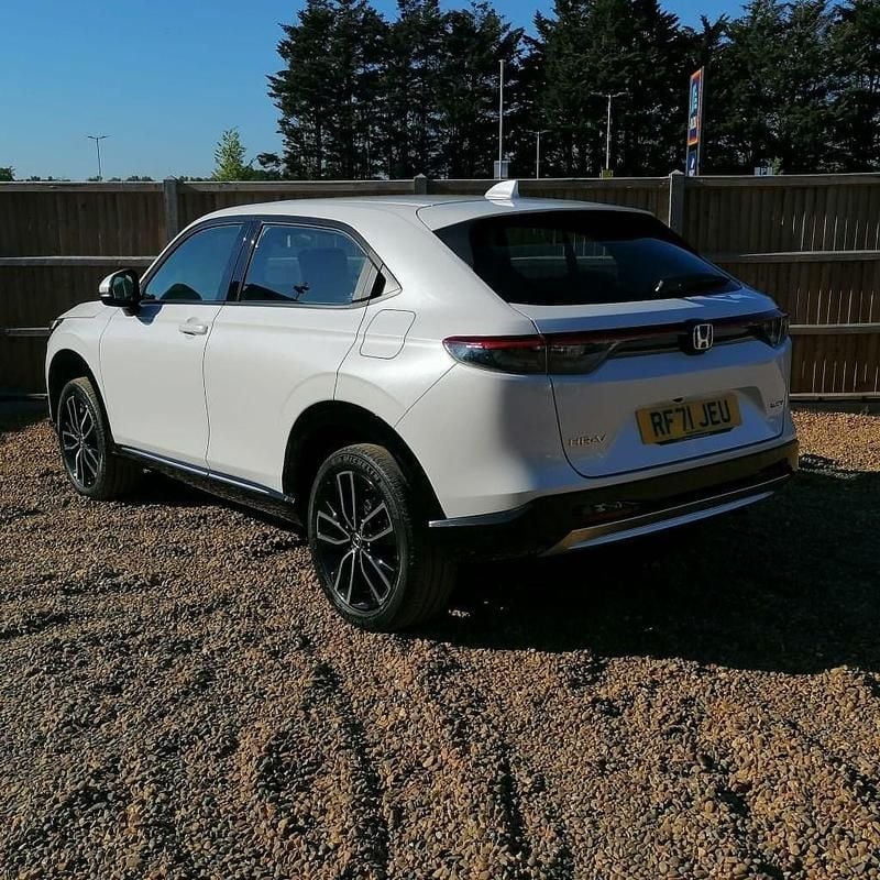 Used Honda HR-V Advance 131 HP (96 kW) 2022 White SUV