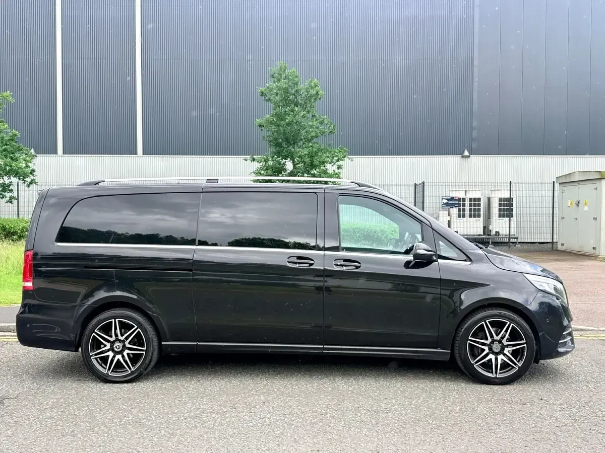 Used Mercedes V220 AMG line 2019 Black MPV